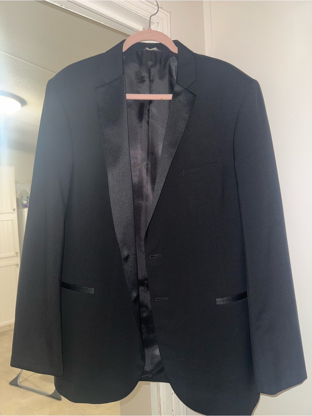Men’s JY Fitted Essentials Black Tuxedo Suit Jacket Blazer XL
